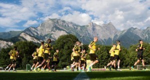 Les joueurs à l'entraînement