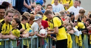 André Schürrle avec les fans