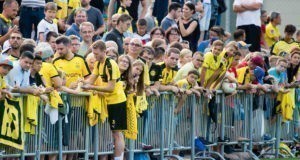 André Schürrle avec les fans